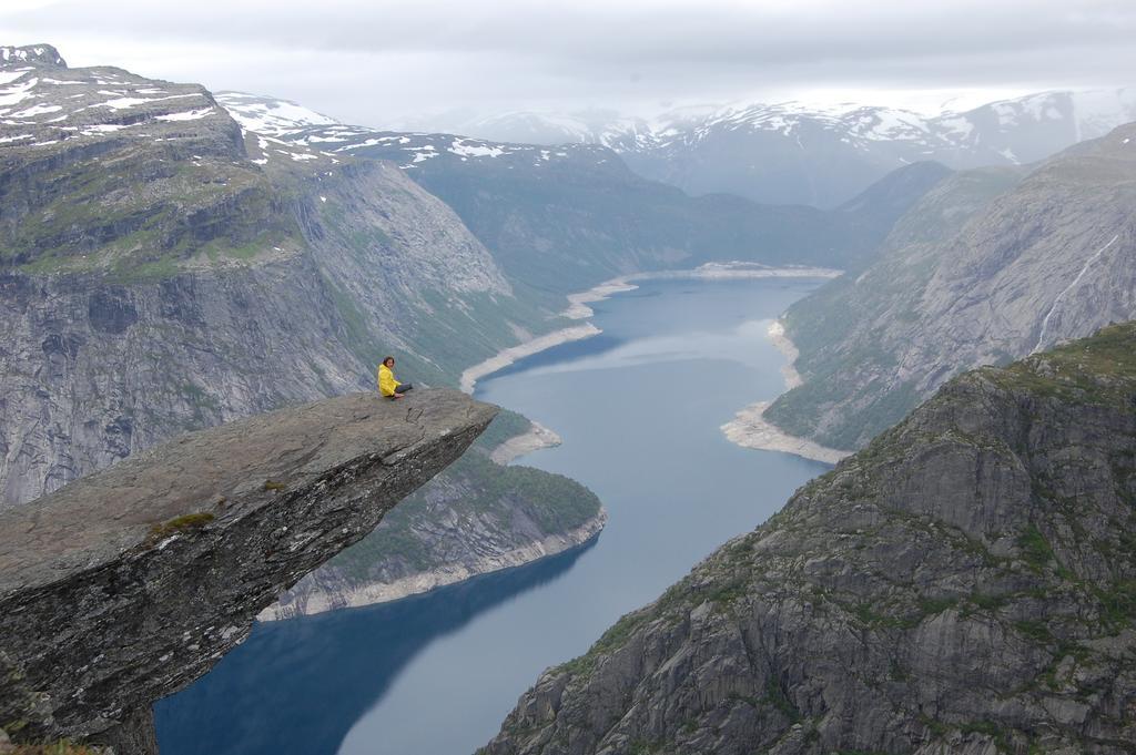 Trolltunga Studios Odda Exteriör bild